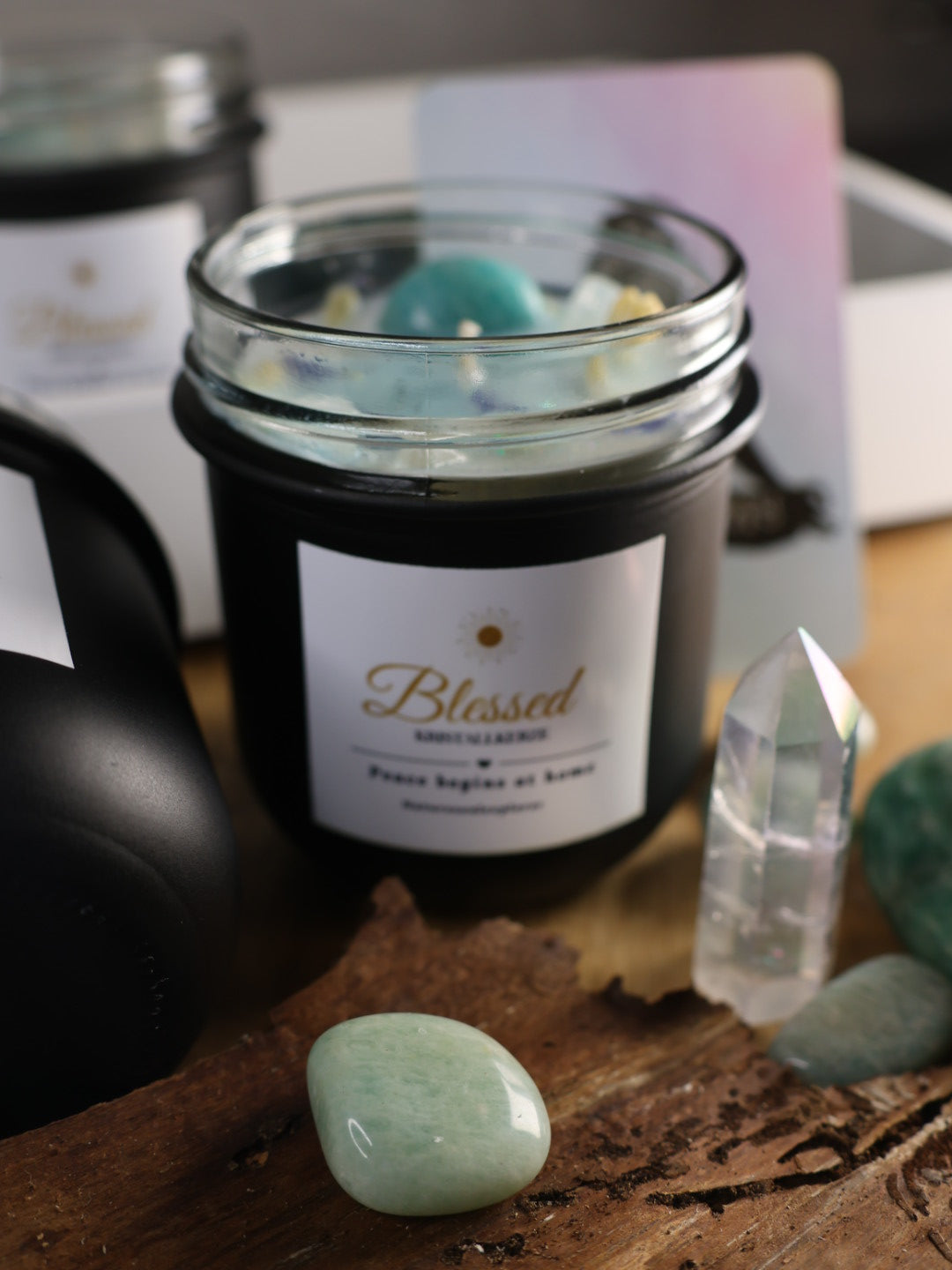 Kristallkerze „Blessed“ mit Amazonit & Bergkristall
