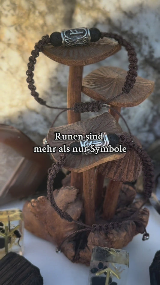 RUNEN Armband mit Lavastein & Makramee